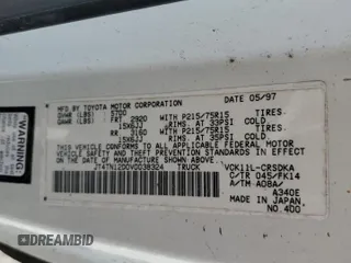 1997 Toyota T100 DX z VIN JT4TN12D0V0038324, wystawiony jako Copart lot #72609844 z przebiegiem 233 254 mil mil oraz Tytuł czysty. Historia ofert i sprzedaży dostępna na DreamBid. Obrazek 12.