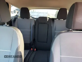 2015 Ford Escape z VIN N0V1N48267514, wystawiony jako Copart lot #48267514 z przebiegiem 245 936 mil mil oraz Nie do naprawy • Non repairable. Historia ofert i sprzedaży dostępna na DreamBid. Obrazek 10.