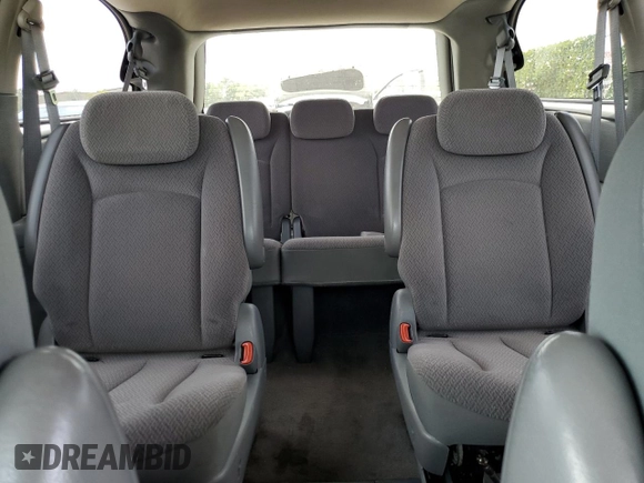 2007 Chrysler Town & Country LWB LX with VIN 2A4GP44R77R172806, listed as a Copart auction lot 55203114 with 230,014 mi miles and Non Repairable. Bid and sale history available at carsss.com. Image 10.