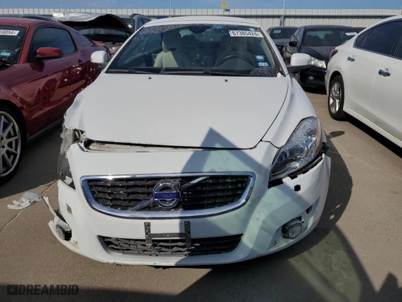2013 Volvo C70 T5 with VIN YV1672MC8DJ136621, listed as a Copart auction lot 67385424 with 29,921 mi miles and Salvage Title. Bid and sale history available at carsss.com. Image 5.