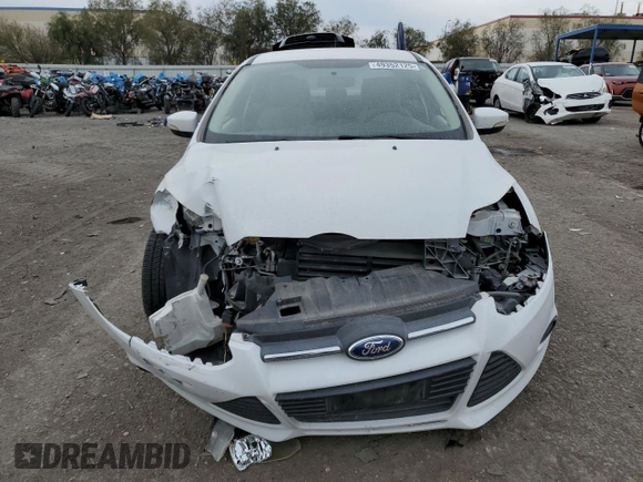 2014 Ford Focus SE with VIN 1FADP3F29EL441175, listed as a Copart auction lot 49352125 with 96,752 mi miles and Salvage Title. Bid and sale history available at carsss.com. Image 5.