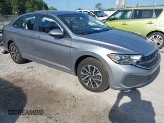 2024 Volkswagen Jetta S with VIN 3VW5M7BU1RM091919, listed as a IAAI auction lot 42691466 with 25,101 mi miles and . Bid and sale history available at DreamBid. Image 1.