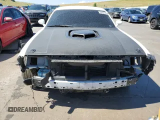 2019 Dodge Challenger R/T Scat Pack Widebody z VIN 2C3CDZFJ3KH740893, wystawiony jako Copart lot #59661204 z przebiegiem 78 203 mil mil oraz Szkoda całkowita • Salvage title. Historia ofert i sprzedaży dostępna na DreamBid. Obrazek 5.