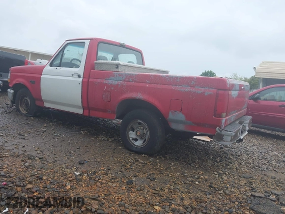 1993 Ford F-150 with VIN 1FTDF15Y3PNB32641, listed as a IAAI auction lot 41980527 with 244,747 mi miles. Bid and sale history available at carsss.com. Image 3.