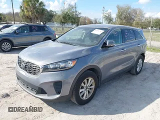 2020 Kia Sorento LX with VIN 5XYPG4A35LG699327, listed as a IAAI auction lot 41526707 with 94,517 mi miles. Bid and sale history available at carsss.com. Image 2.
