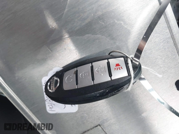 2020 Nissan Kicks SR z VIN 3N1CP5DV2LL533845, wystawiony jako IAAI lot #41551306 z przebiegiem 61 887 mil mil oraz . Historia ofert i sprzedaży dostępna na DreamBid. Obrazek 11.
