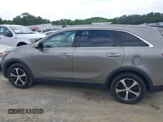 2016 Kia Sorento EX with VIN 5XYPH4A54GG007224, listed as a IAAI auction lot 42181058 with 131,169 mi miles and . Bid and sale history available at carsss.com. Image 14.