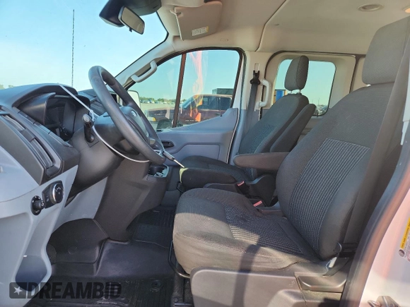 2019 Ford Transit Passenger XL with VIN 1FBZX2ZM4KKA75090, listed as a Copart auction lot 59960275 with 137,417 mi miles and Non repairable. Bid and sale history available at DreamBid. Image 7.