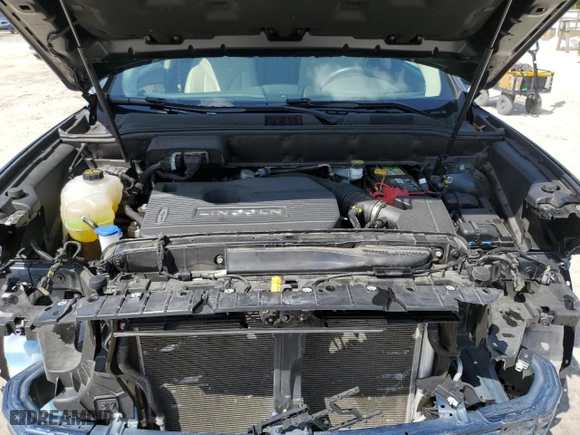 2019 Lincoln Nautilus Standard with VIN 2LMPJ6J95KBL35137, listed as a Copart auction lot 50643955 with 68,699 mi miles and Salvage Title. Bid and sale history available at carsss.com. Image 12.