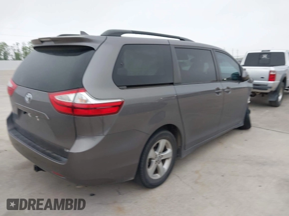 2018 Toyota Sienna LE Auto Access Seat with VIN 5TDKZ3DC8JS948150, listed as a IAAI auction lot 41889062 with 73,724 mi miles and . Bid and sale history available at DreamBid. Image 4.
