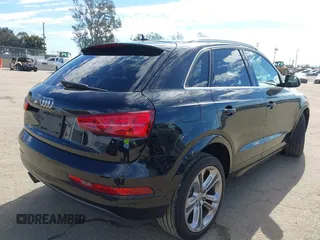 2017 Audi Q3 Premium Plus z VIN WA1HCCFS7HR001054, wystawiony jako IAAI lot #41583344 z przebiegiem 79 330 mil mil oraz . Historia ofert i sprzedaży dostępna na DreamBid. Obrazek 4.