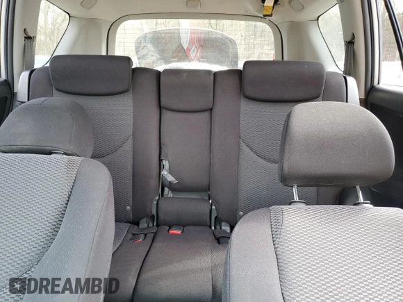 2007 Toyota RAV4 Sport with VIN JTMZD32V975060331, listed as a Copart auction lot 47826525 with 121,392 mi miles and Salvage Title. Bid and sale history available at carsss.com. Image 10.