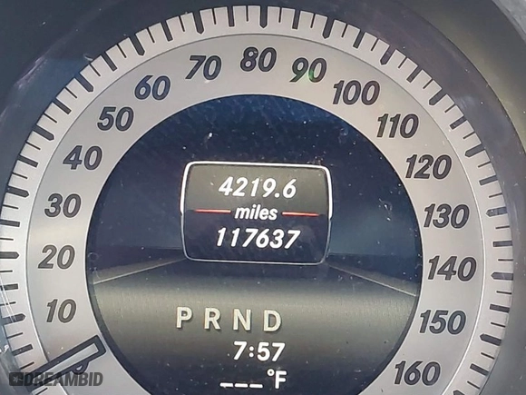 2014 Mercedes-Benz C-Class C 300 Sport with VIN WDDGF8ABXER319765, listed as a IAAI auction lot 41759219 with 117,637 mi miles. Bid and sale history available at carsss.com. Image 15.