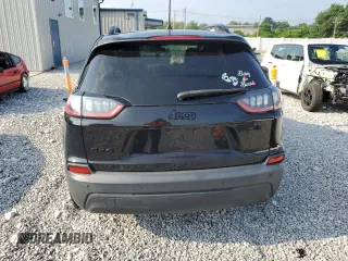 2020 Jeep Cherokee Latitude Plus z VIN 1C4PJMLB8LD584239, wystawiony jako Copart lot #63811215 z przebiegiem Nie podano mil oraz Szkoda całkowita • Salvage title. Historia ofert i sprzedaży dostępna na DreamBid. Obrazek 6.