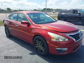 2015 Nissan Altima SL z VIN 1N4AL3AP3FC221663, wystawiony jako IAAI lot #42235698 z przebiegiem 142 445 mil mil oraz . Historia ofert i sprzedaży dostępna na DreamBid. Obrazek 1.