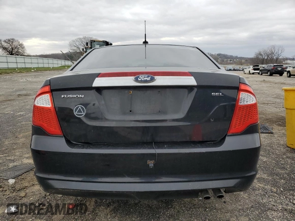 2011 Ford Fusion SEL with VIN 3FAHP0JA5BR263485, listed as a Copart auction lot 52025845 with 235,049 mi miles and Non Repairable. Bid and sale history available at carsss.com. Image 6.