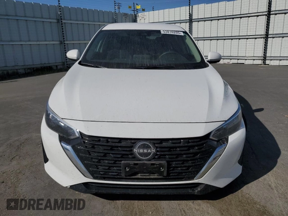 2024 Nissan Sentra SV z VIN 3N1AB8CV9RY231747, wystawiony jako Copart lot #53810205 z przebiegiem 17 746 mil mil oraz Szkoda całkowita • Salvage title. Historia ofert i sprzedaży dostępna na DreamBid. Obrazek 5.