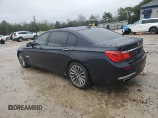 2010 BMW 7 Series 750Li z VIN WBAKB8C5XACY64334, wystawiony jako Copart lot #44999495 z przebiegiem Nie podano mil oraz Szkoda całkowita • Salvage title. Historia ofert i sprzedaży dostępna na DreamBid. Obrazek 2.