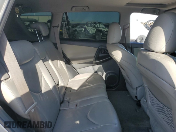 2010 Toyota RAV4 Limited z VIN 2T3DK4DV1AW019615, wystawiony jako Copart lot #55572924 z przebiegiem 160 025 mil mil oraz Szkoda całkowita • Salvage title. Historia ofert i sprzedaży dostępna na DreamBid. Obrazek 11.