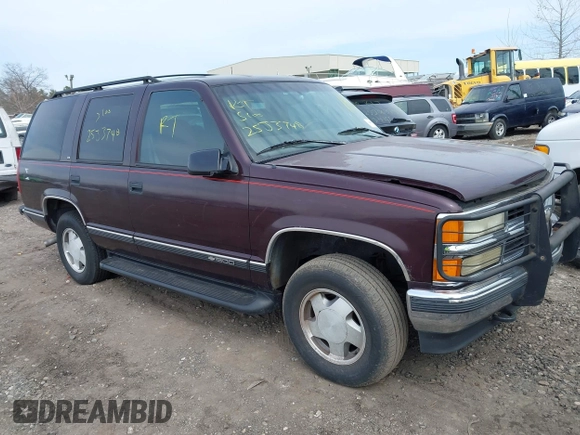 1997 Chevrolet Tahoe z VIN 1GNEK13R5VJ395365, wystawiony jako IAAI lot #42015206 z przebiegiem 121 086 mil mil oraz . Historia ofert i sprzedaży dostępna na DreamBid. Obrazek 1.