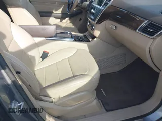 2015 Mercedes-Benz M 350 with VIN 4JGDA5JB2FA483386, listed as a IAAI auction lot 42597674 with 202,833 mi miles and . Bid and sale history available at DreamBid. Image 5.