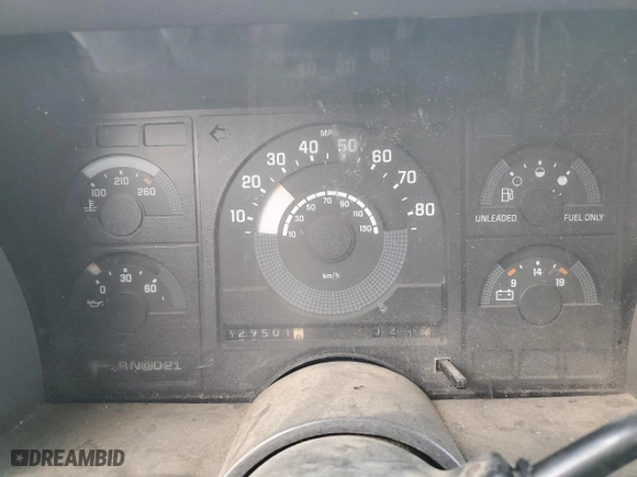 1990 Chevrolet C/K 2500 with VIN 2GCFK29K5L1177737, listed as a Copart auction lot 43911515 with 329,501 mi miles and Salvage Title. Bid and sale history available at carsss.com. Image 9.