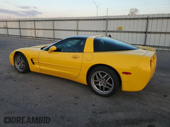 2002 Chevrolet Corvette with VIN 1G1YY22G725101567, listed as a Copart auction lot 69254884 with 0 mi miles and Salvage Title. Bid and sale history available at carsss.com. Image 2.