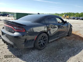 2019 Dodge Charger Scat Pack with VIN 2C3CDXGJ2KH753993, listed as a Copart auction lot 55736725 with 84,816 mi miles and Salvage title. Bid and sale history available at DreamBid. Image 3.