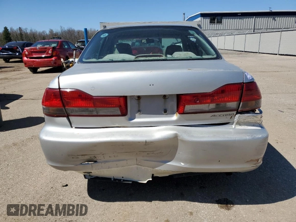 2002 Honda Accord LX z VIN 1HGCG56402A160961, wystawiony jako Copart lot #53092205 z przebiegiem 262 152 mil mil oraz Czysty tytuł • Clean title. Historia ofert i sprzedaży dostępna na DreamBid. Obrazek 6.