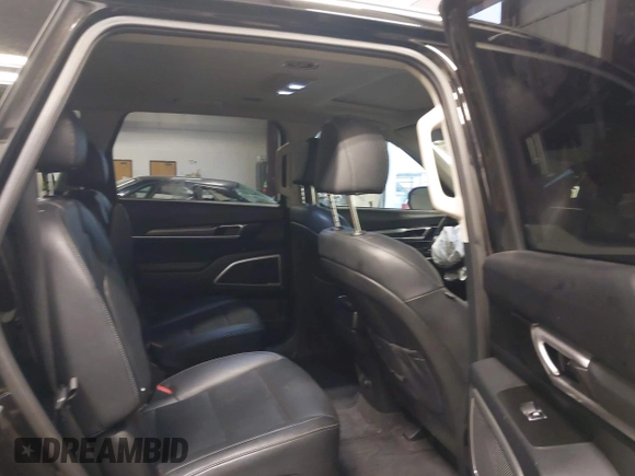 2022 Kia Telluride S with VIN 5XYP6DHC8NG281257, listed as a IAAI auction lot 41861781 with 43,905 mi miles and . Bid and sale history available at DreamBid. Image 8.