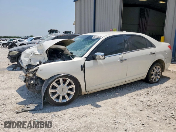 2012 Lincoln MKZ z VIN 3LNHL2GCXCR811391, wystawiony jako Copart lot #56147535 z przebiegiem Nie podano mil oraz Szkoda całkowita • Salvage title. Historia ofert i sprzedaży dostępna na DreamBid. Obrazek 1.