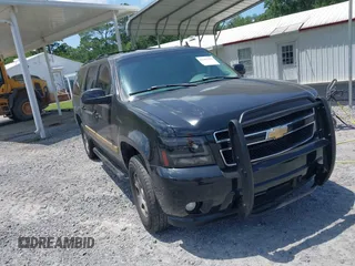 2007 Chevrolet Suburban LT с VIN 1GNFC160X7R218023, выставлен на аукционе IAAI как лот 42305941 с пробегом 237 987 миль миль и . История ставок и продаж доступна на DreamBid. Изображение 1.