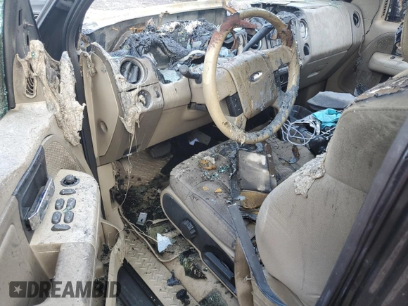 2007 Ford F-150 XLT z VIN 1FTPW14597FB52195, wystawiony jako Copart lot #60293995 z przebiegiem Nie podano mil oraz Szkoda całkowita • Salvage title. Historia ofert i sprzedaży dostępna na DreamBid. Obrazek 8.