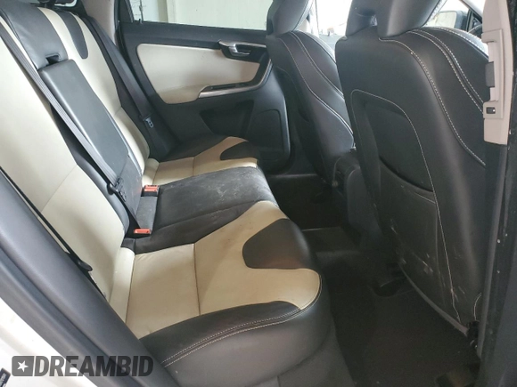 2017 Volvo XC60 Dynamic z VIN YV449MRR5H2121541, wystawiony jako Copart lot #55229925 z przebiegiem 105 743 mil mil oraz Czysty tytuł • Clean title. Historia ofert i sprzedaży dostępna na DreamBid. Obrazek 10.