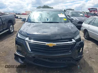 2023 Chevrolet Traverse LS z VIN 1GNERFKW9PJ319344, wystawiony jako IAAI lot #42181237 z przebiegiem 33 760 mil mil oraz . Historia ofert i sprzedaży dostępna na DreamBid. Obrazek 12.