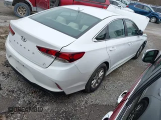 2018 Hyundai Sonata SE with VIN 5NPE24AF6JH601623, listed as a IAAI auction lot 41854043 with Not Provided miles and . Bid and sale history available at carsss.com. Image 4.