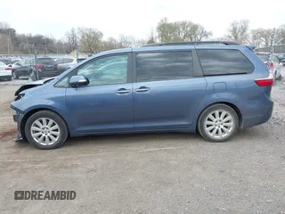 2017 Toyota Sienna XLE Auto Access Seat with VIN 5TDYZ3DC8HS802819, listed as a IAAI auction lot 41999201 with 154,186 mi miles and . Bid and sale history available at DreamBid. Image 14.