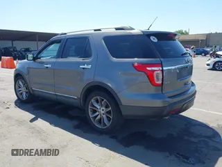 2014 Ford Explorer XLT z VIN 1FM5K7D85EGB73581, wystawiony jako IAAI lot #42355115 z przebiegiem 173 832 mil mil oraz . Historia ofert i sprzedaży dostępna na DreamBid. Obrazek 3.