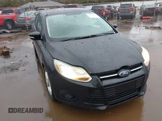 2013 Ford Focus SE with VIN 1FADP3F22DL169261, listed as a IAAI auction lot 41731159 with 149,633 mi miles. Bid and sale history available at carsss.com. Image 1.