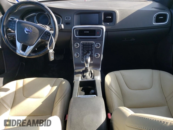 2016 Volvo S60 T5 Drive-E Premier with VIN YV126MFK0G2392154, listed as a Copart auction lot 70422113 with 45,626 mi miles. Bid and sale history available at carsss.com. Image 8.