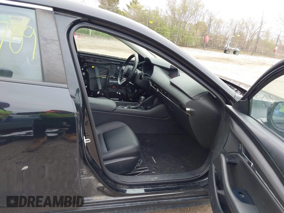 2021 Mazda 3 Preferred with VIN JM1BPBCL4M1328334, listed as a IAAI auction lot 42186709 with 119,926 mi miles and . Bid and sale history available at DreamBid. Image 5.