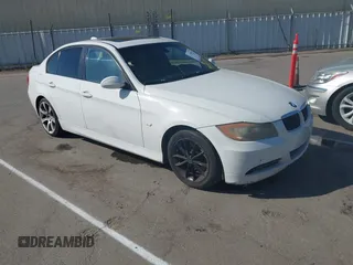 2008 BMW 3 Series 328i with VIN WBAVC53508FZ86427, listed as a IAAI auction lot 42745902 with 173,327 mi miles and . Bid and sale history available at DreamBid. Image 1.
