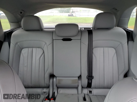 2021 Audi Q5 Premium Plus with VIN WA1BAAFY5M2100978, listed as a Copart auction lot 60649225 with 25,693 mi miles and Salvage title. Bid and sale history available at DreamBid. Image 10.