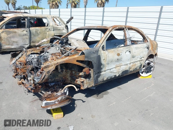 2006 Mercedes-Benz E 350 with VIN WDBUF56J76A904913, listed as a IAAI auction lot 41990227 with Not Provided miles and . Bid and sale history available at DreamBid. Image 2.