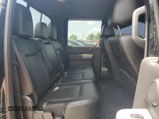 2016 Ford F-350 Platinum z VIN 1FT8W3BT8GEC08084, wystawiony jako Copart lot #61419395 z przebiegiem 128 329 mil mil oraz Czysty tytuł • Clean title. Historia ofert i sprzedaży dostępna na DreamBid. Obrazek 10.