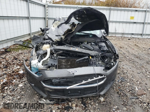 2016 Ford Fusion SE with VIN 3FA6P0H75GR352031, listed as a Copart auction lot 45627805 with 169,629 mi miles and Non Repairable. Bid and sale history available at carsss.com. Image 5.