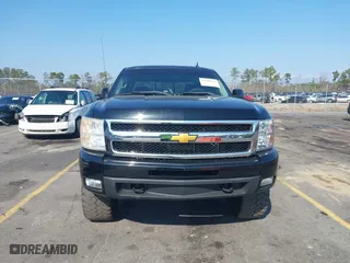 2009 Chevrolet Silverado 1500 LTZ with VIN 3GCEK33389G167139, listed as a IAAI auction lot 41490632 with 221,604 mi miles. Bid and sale history available at carsss.com. Image 12.