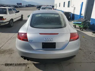 2009 Audi TT z VIN TRUKF38J391020407, wystawiony jako Copart lot #62101664 z przebiegiem 91 585 mil mil oraz Szkoda całkowita • Salvage title. Historia ofert i sprzedaży dostępna na DreamBid. Obrazek 6.