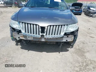 2011 Lincoln MKS EcoBoost with VIN 1LNHL9FT3BG610366, listed as a IAAI auction lot 42274043 with 196,811 mi miles and . Bid and sale history available at DreamBid. Image 6.