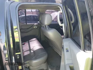 2006 Nissan Frontier SE z VIN 1N6AD07WX6C458569, wystawiony jako IAAI lot #42317531 z przebiegiem 198 485 mil mil oraz . Historia ofert i sprzedaży dostępna na DreamBid. Obrazek 8.